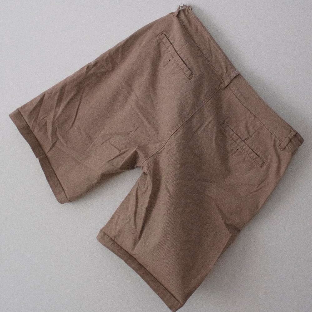 ASOS Chino Shorts - Picture 2 of 2